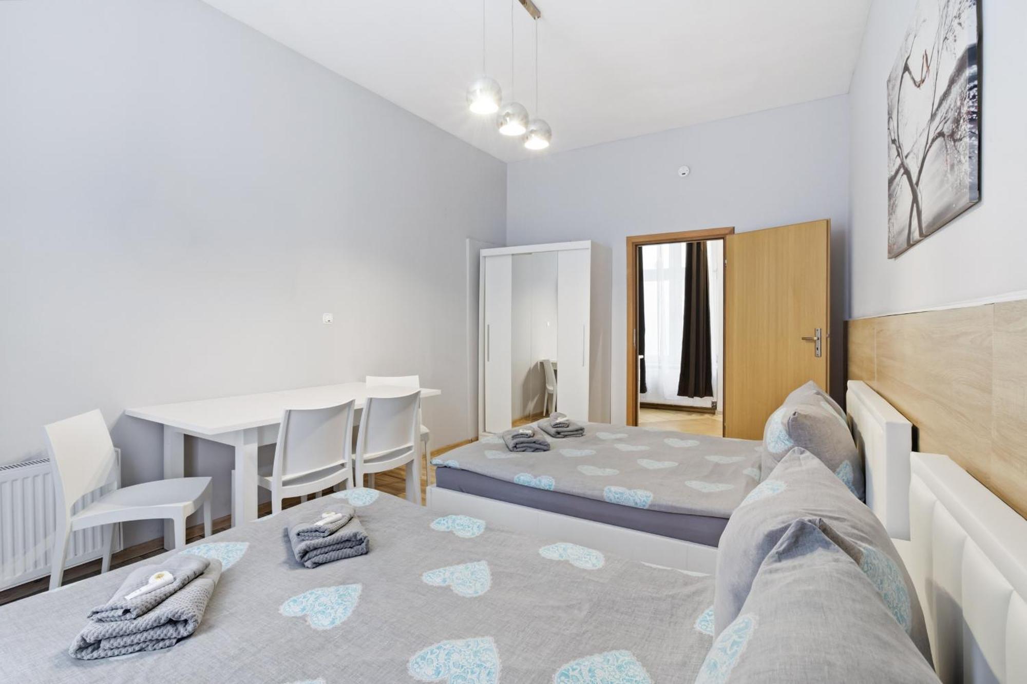 Quadruple Room Private Bathroom
